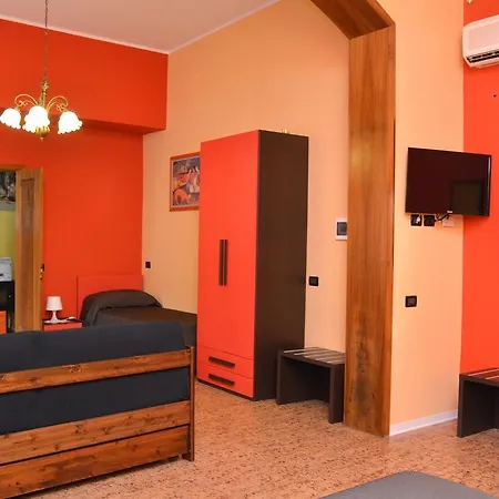 Fiori Di Lava فندق مبيت وإفطار